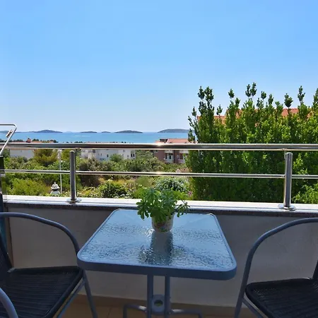 Apartment Luce *