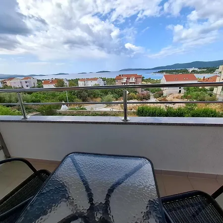 Lägenhet Luce Šibenik