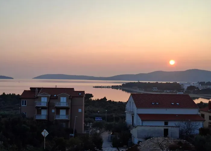 Luce Lägenhet Šibenik